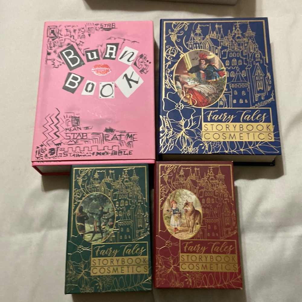 Storybook cosmetics bundle